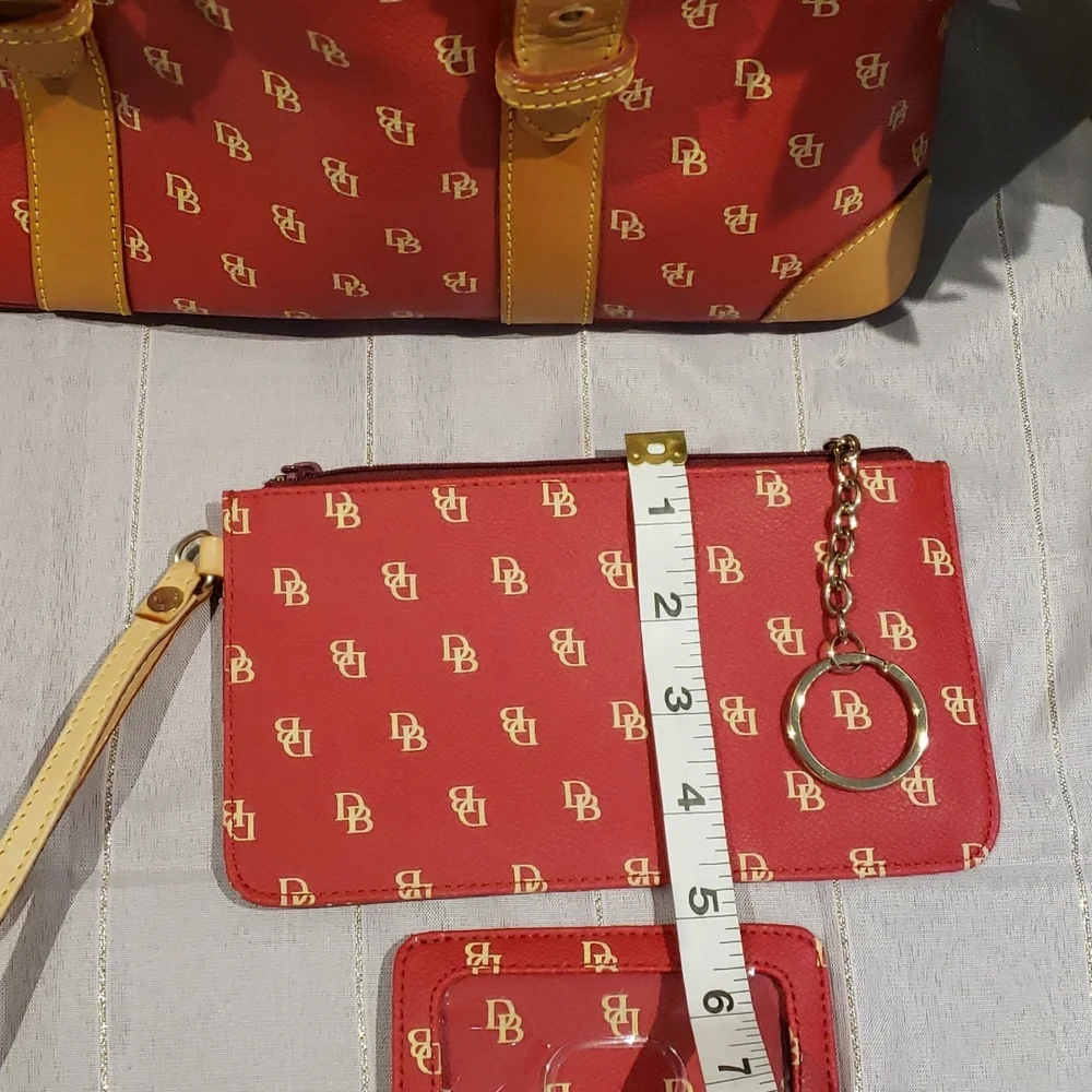 ❣️💫MARK DOWN💫❣️Dooney & Bourke Bag - Picture 11 of 11